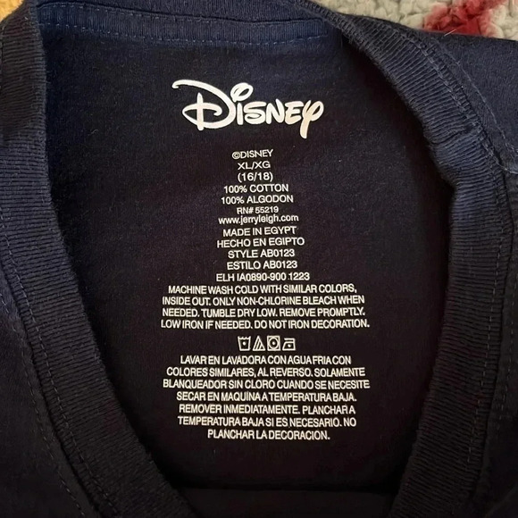 Disney "GRANDMA" Minnie Mouse Ladies T Size XL Navy Blue Disney Parks - Picture 7 of 7